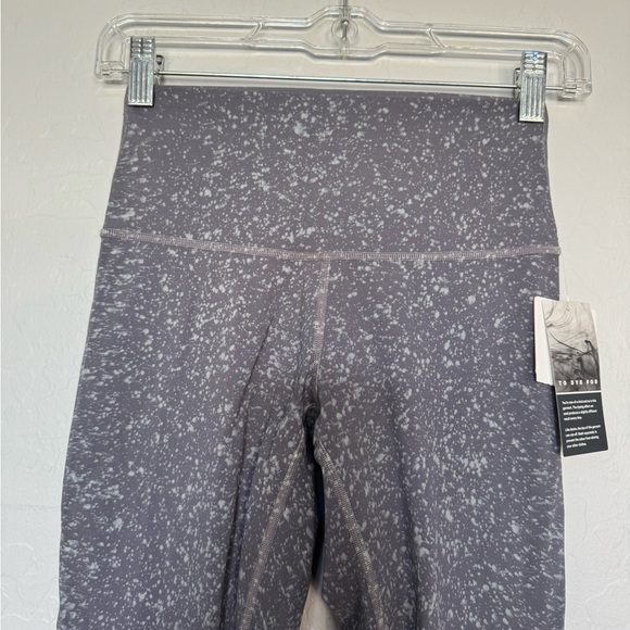 Lululemon Wunder Under High-Rise Tight *Spray 25"
Washed Asphalt Grey - Picture 10 of 10